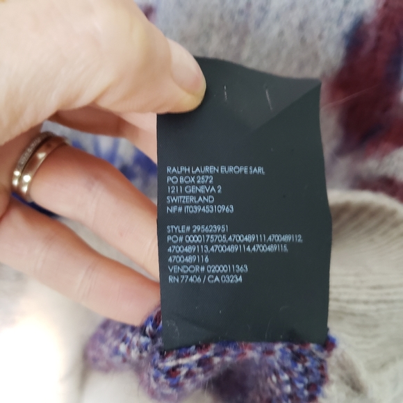 Club Monaco Nohmi Mohair Sweater Small - Picture 8 of 9